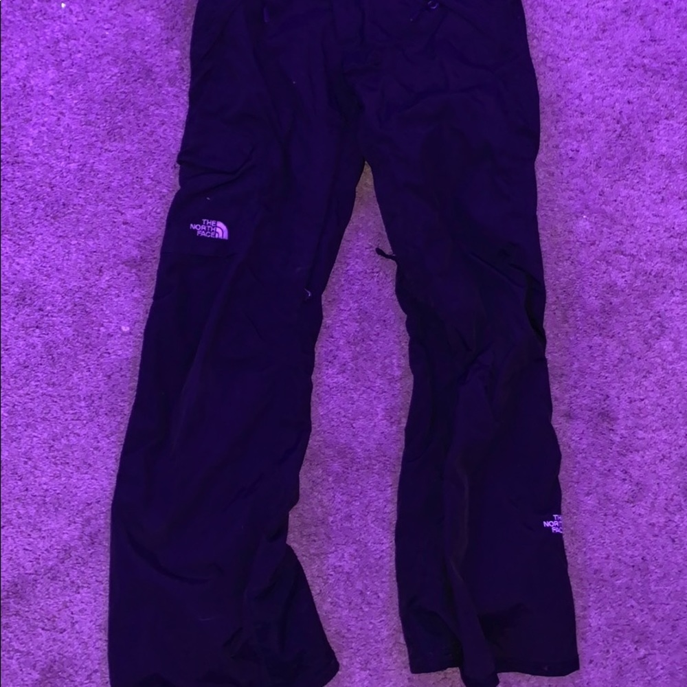 Women’s north face snow pants